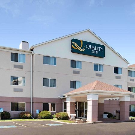 Quality Inn Brooklyn Center Exteriör bild